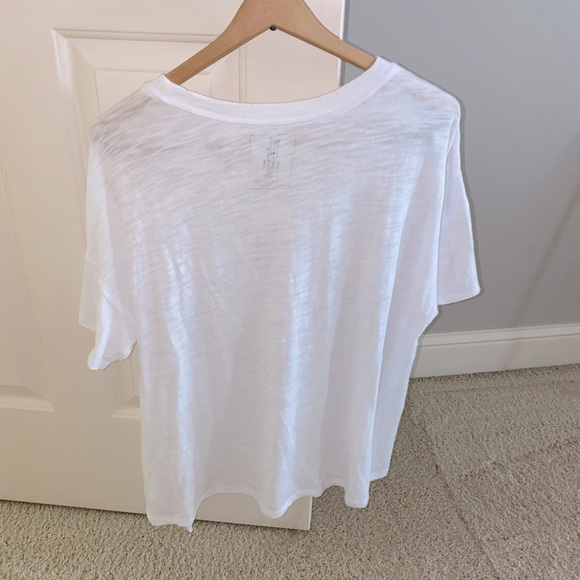 We The Free. White Tee. Size XS - Picture 2 of 3